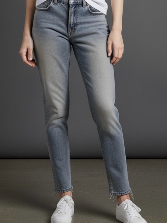 Kensie Denim - Kensie Vintage Luxe Straight Leg Jeans - Light Blue Size 2